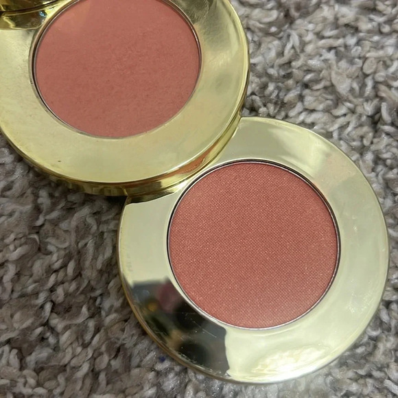 Tarte Cheek Wardrobe 9 ways to shine - Picture 5 of 8